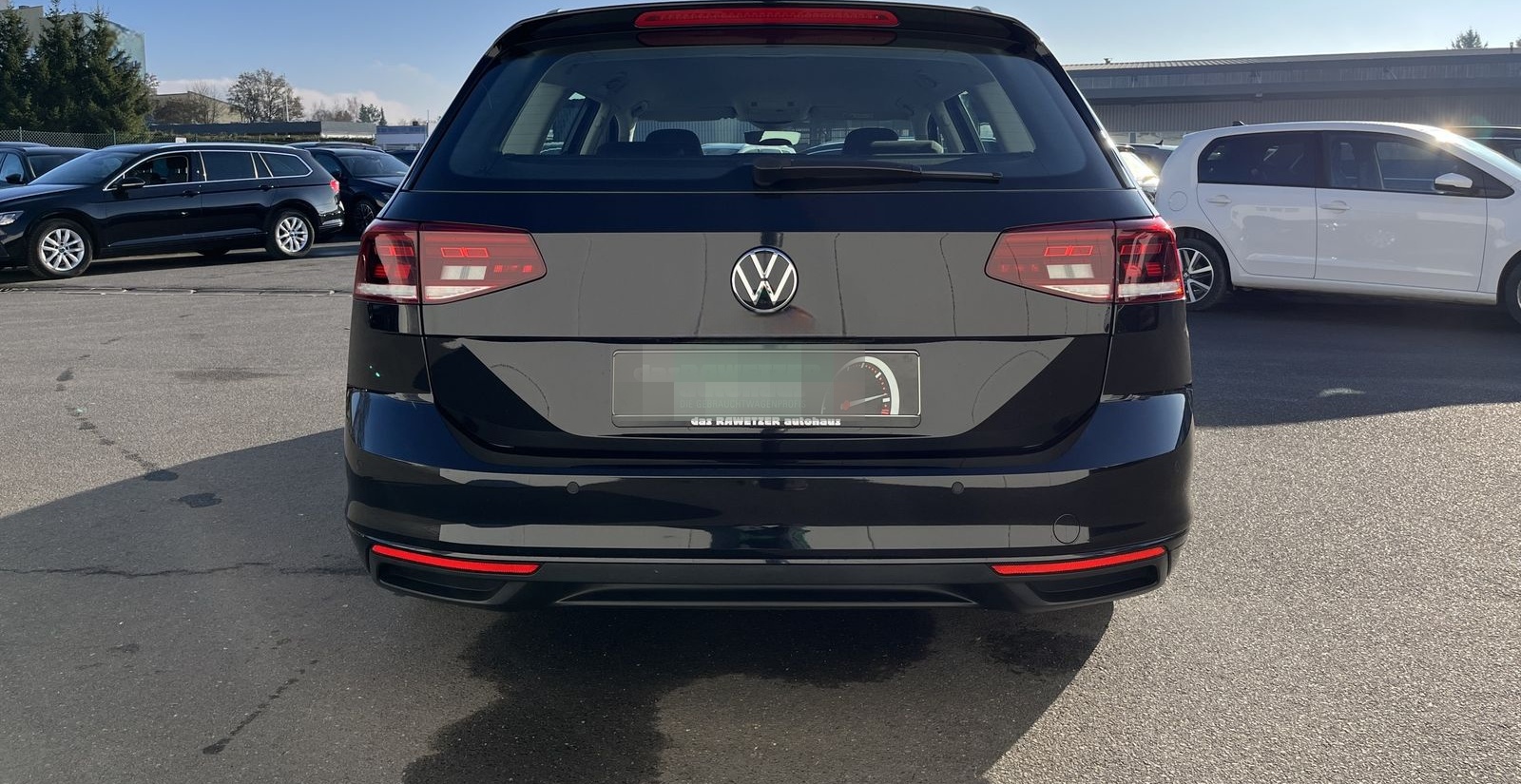 Volkswagen Passat Variant 2.0 TDI Conceptline 124€ m. 20% A foto 8