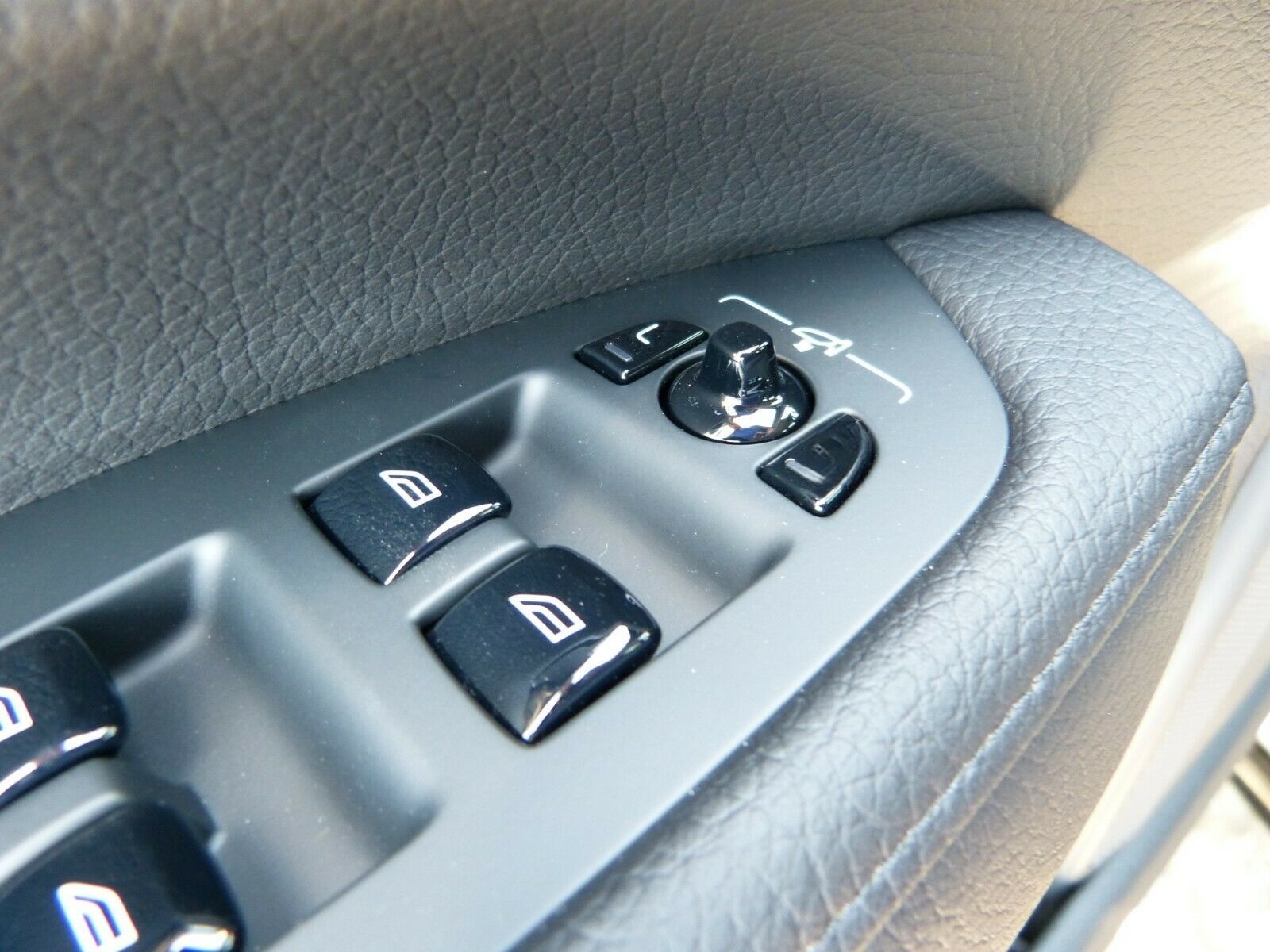 Volvo S 90 T4 Autom. Momentum*Business*Licht* foto 16