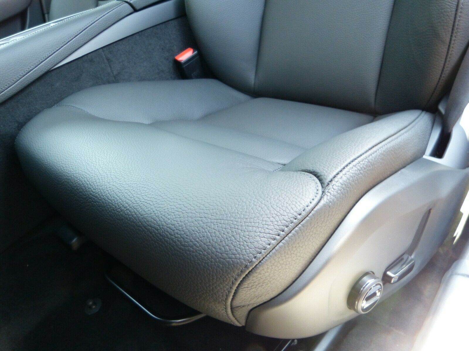 Volvo S 90 T4 Autom. Momentum*Business*Licht* foto 8