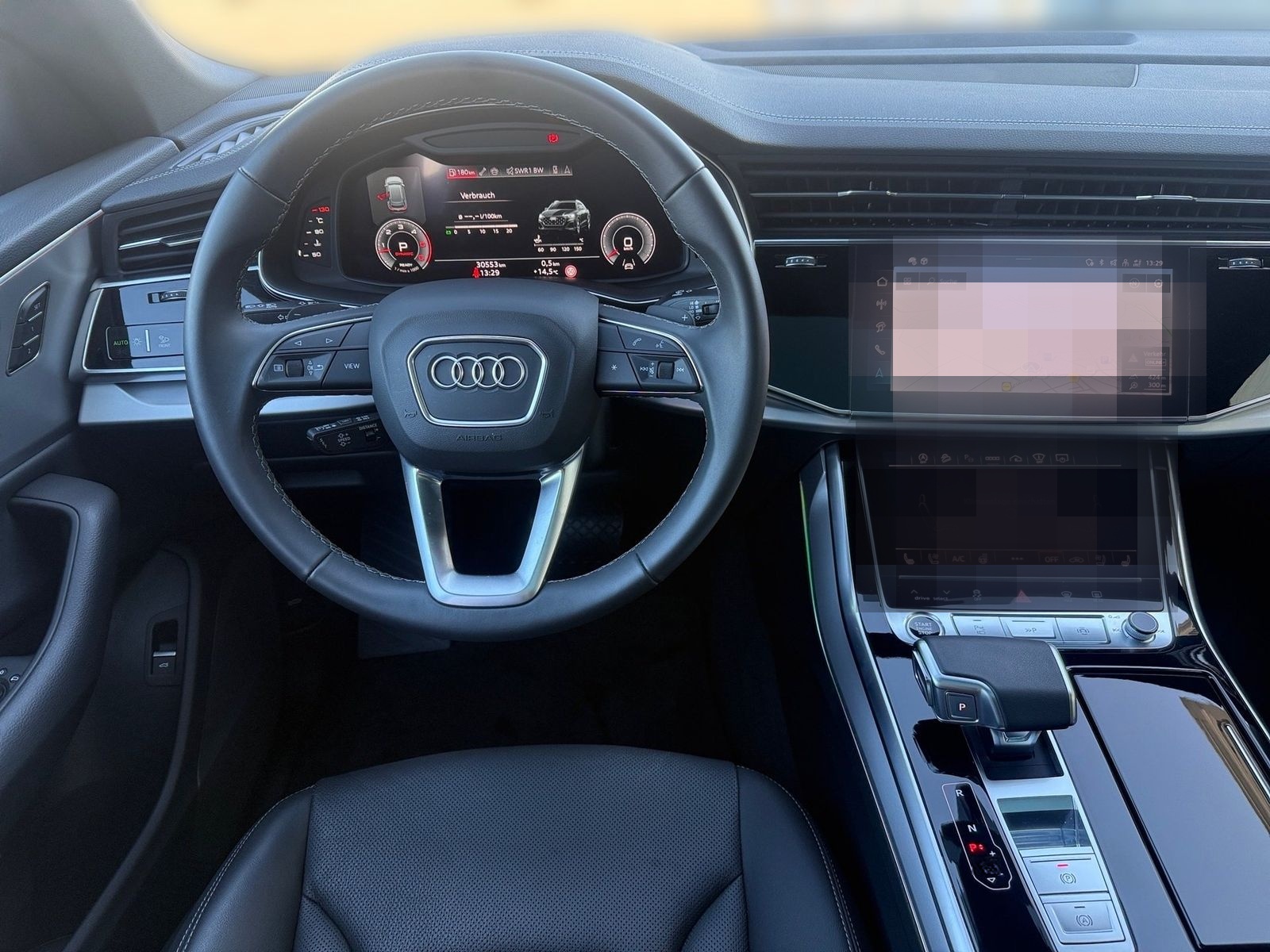 Audi Q8 s line HUD*PANO*AHK*MATRIX*LEDER*RFK*5J GAR foto 9