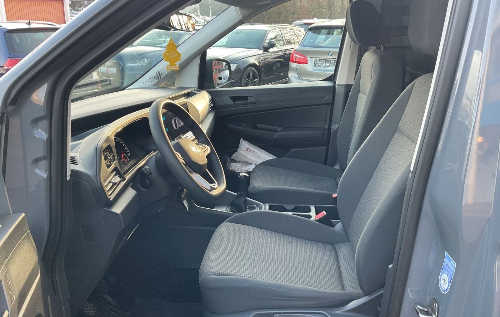Volkswagen Caddy Cargo 2.0 TDI LED Navi Klima SHZ Tempo. foto 9