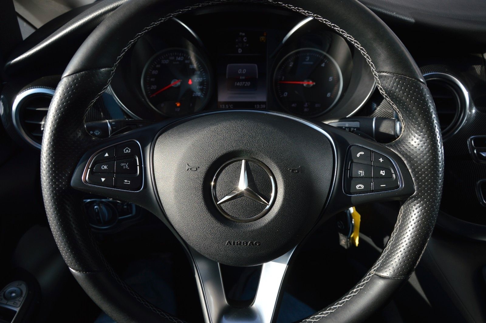 Mercedes-Benz V 220d EDITION LANG*AUTOMATIK*7-SITZE*DISTR*AHK* foto 8