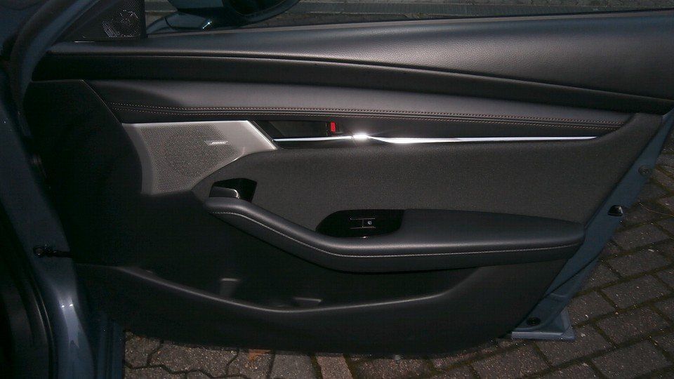 Mazda 3 2.5L e-SKYACTIV G 140ps FWD Exclusive-line foto 11
