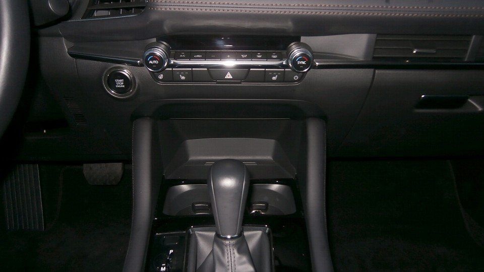 Mazda 3 2.5L e-SKYACTIV G 140ps FWD Exclusive-line foto 16