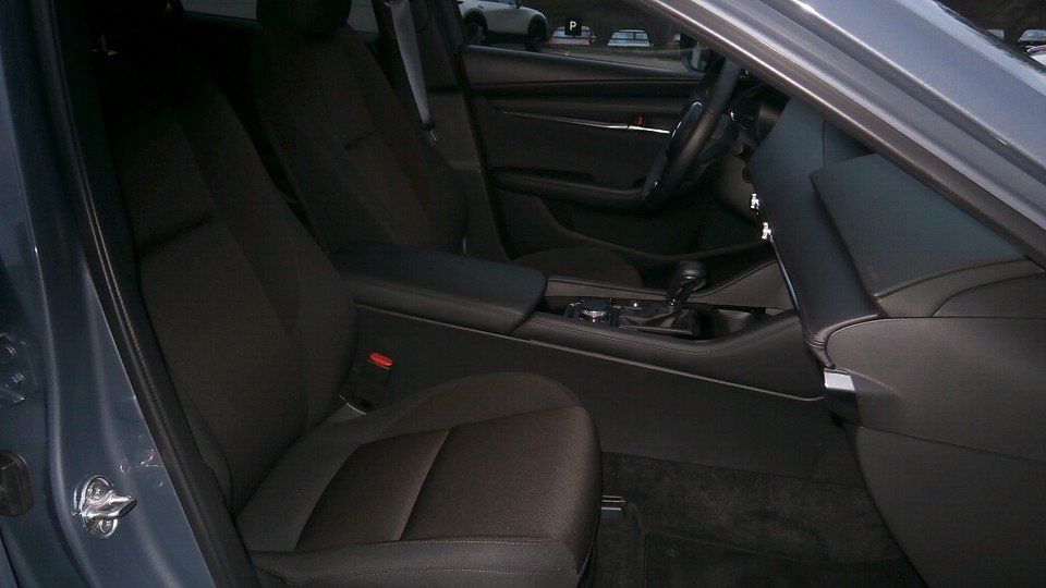 Mazda 3 2.5L e-SKYACTIV G 140ps FWD Exclusive-line foto 10