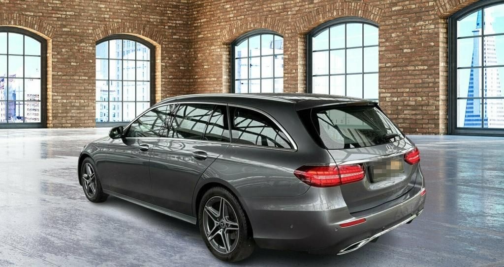 Mercedes-Benz E 300 T AMG 360 ACC AHK AUT DynLicht HUD Kam. LM foto 7