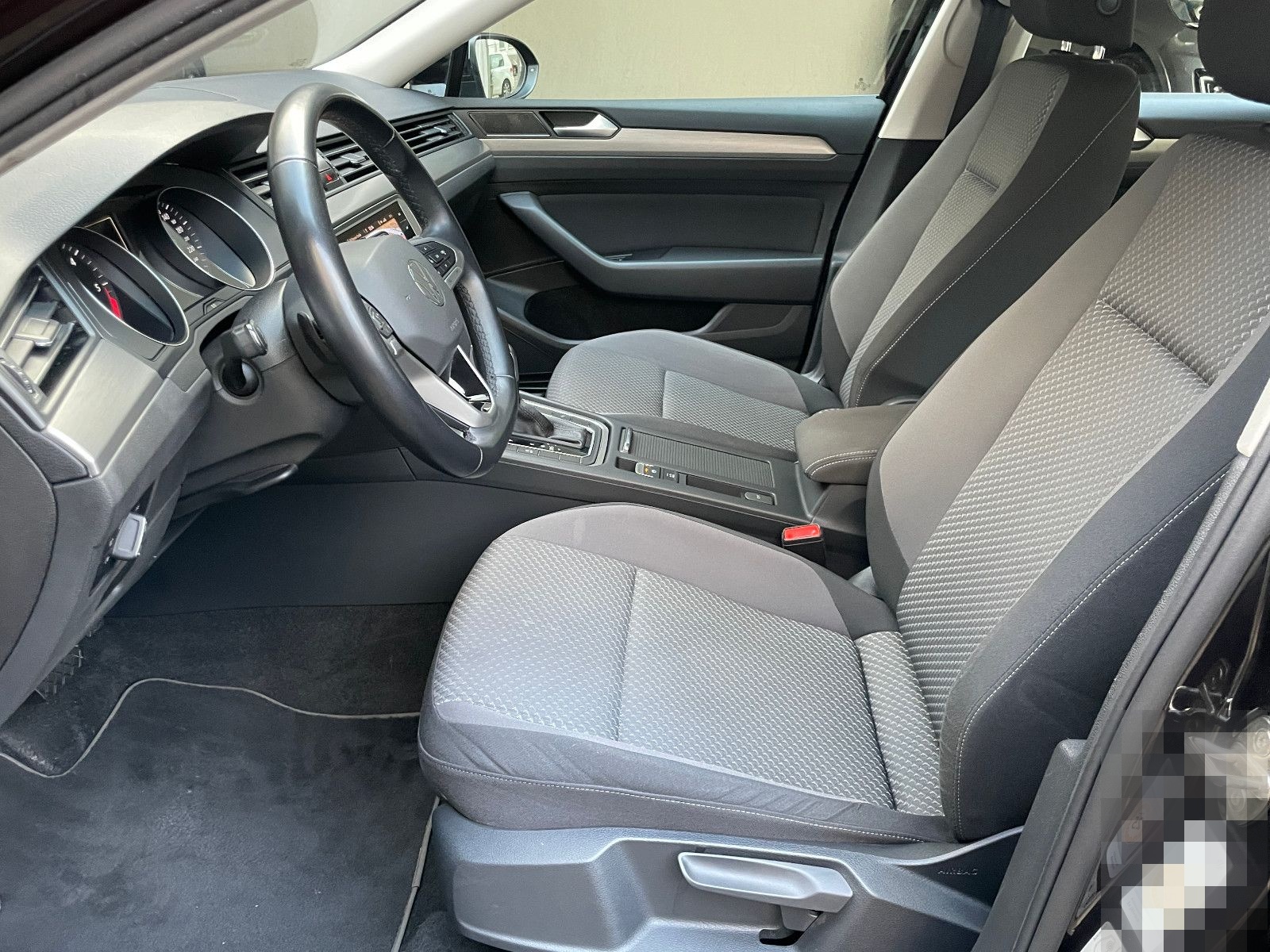 Volkswagen Passat 2.0 TDI DSG Variant*Navi*LED*ACC*KAMERA* foto 18