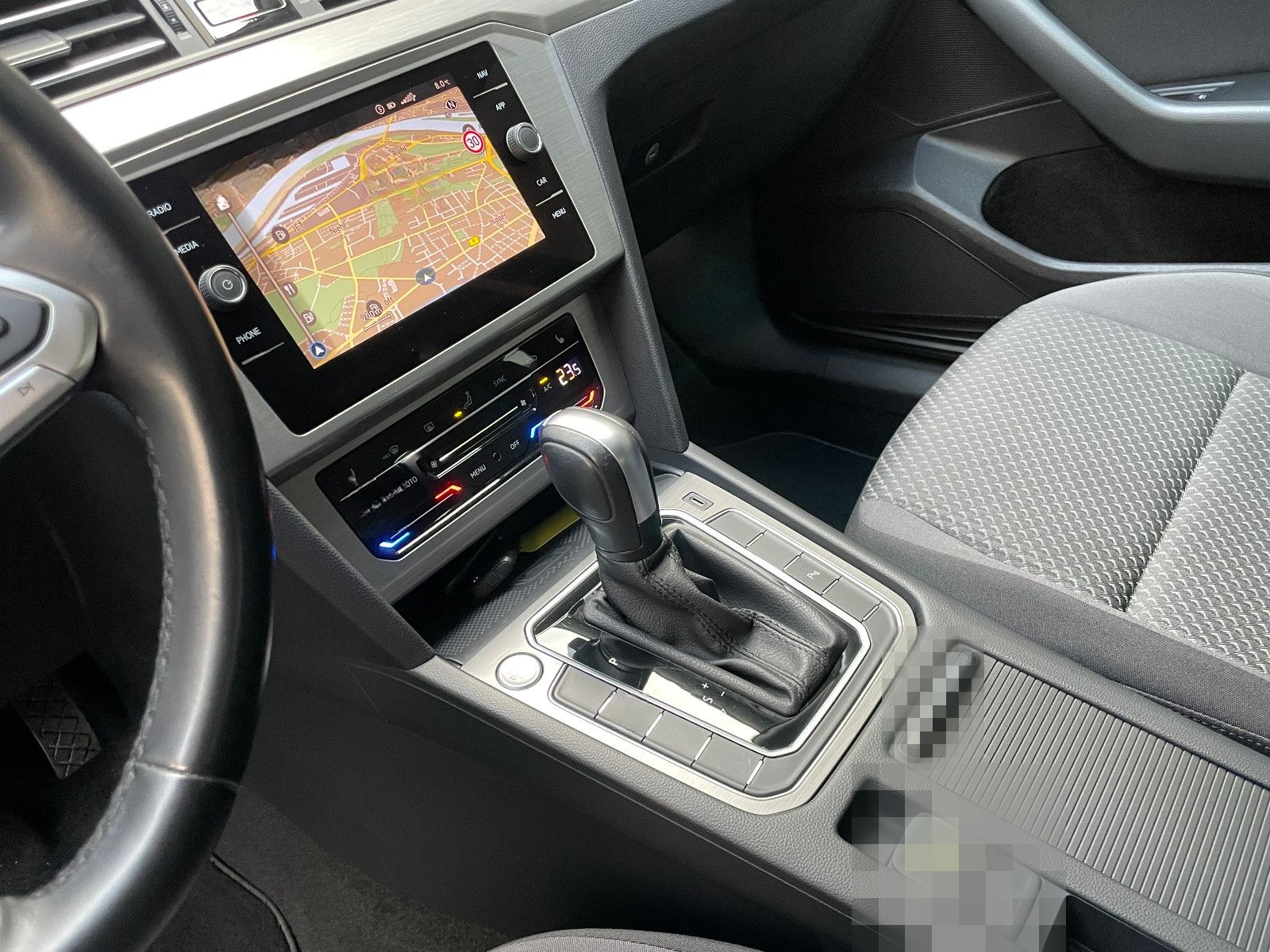 Volkswagen Passat 2.0 TDI DSG Variant*Navi*LED*ACC*KAMERA* foto 22