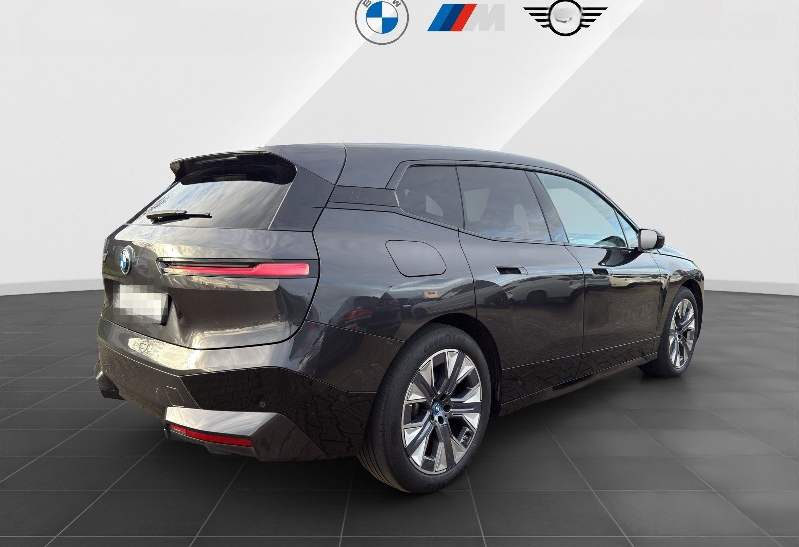 BMW iX xDrive50 Sportpaket/SkyLounge/B&W/AHK/Driving foto 6