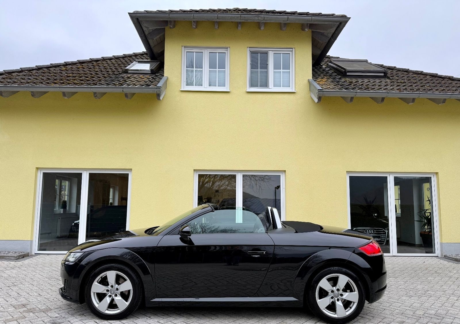 Audi TT Roadster 2.0 TDI ultra Virtual-Navi-B&O-LED foto 4