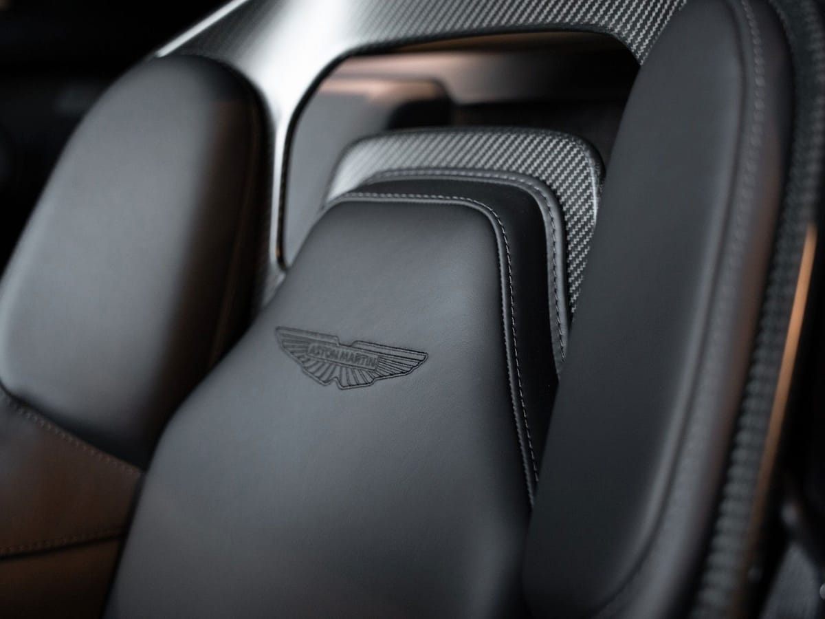 Aston Martin Vantage MY25 | Carbon FIbre Performance Seat foto 23