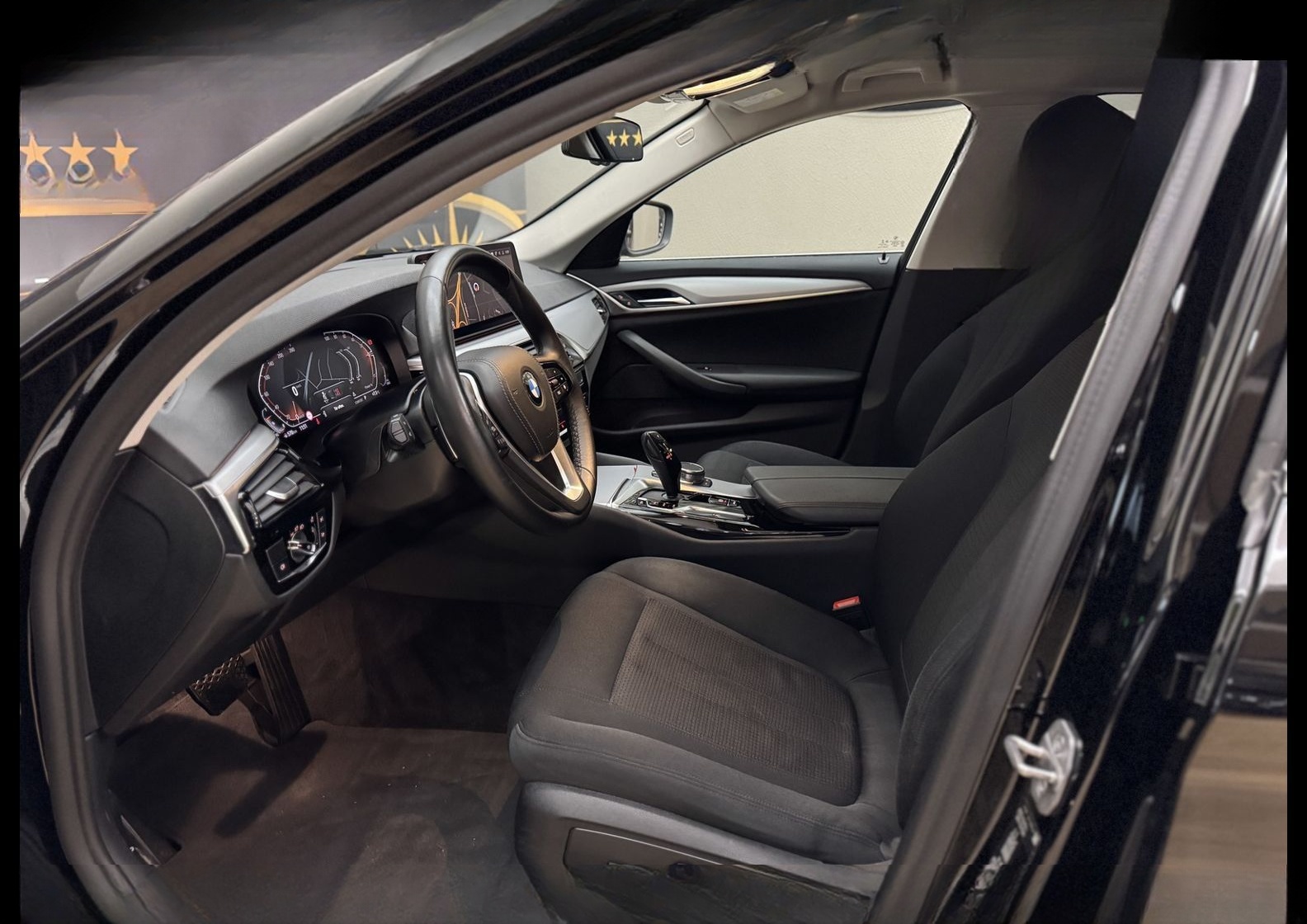 BMW 530 d Touring xDrive *AHK*LASER*HUD*LUFT*PARKASS foto 15
