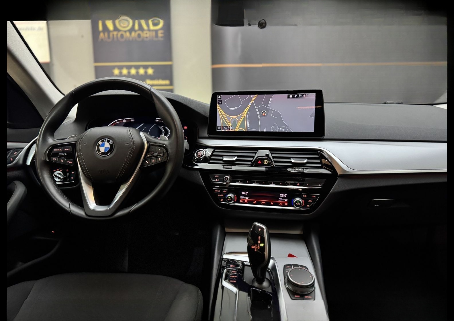 BMW 530 d Touring xDrive *AHK*LASER*HUD*LUFT*PARKASS foto 20