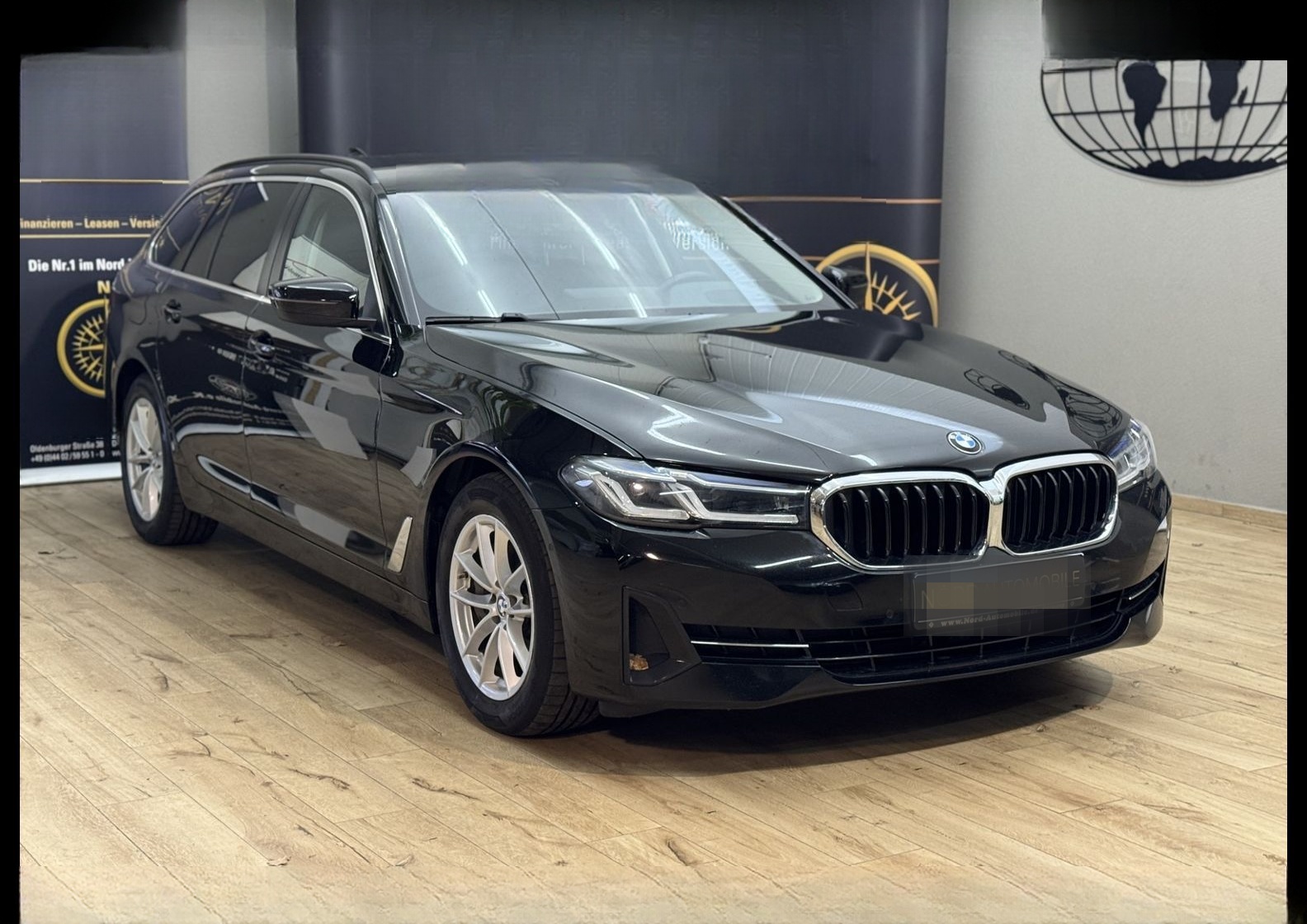 BMW 530 d Touring xDrive *AHK*LASER*HUD*LUFT*PARKASS foto 3