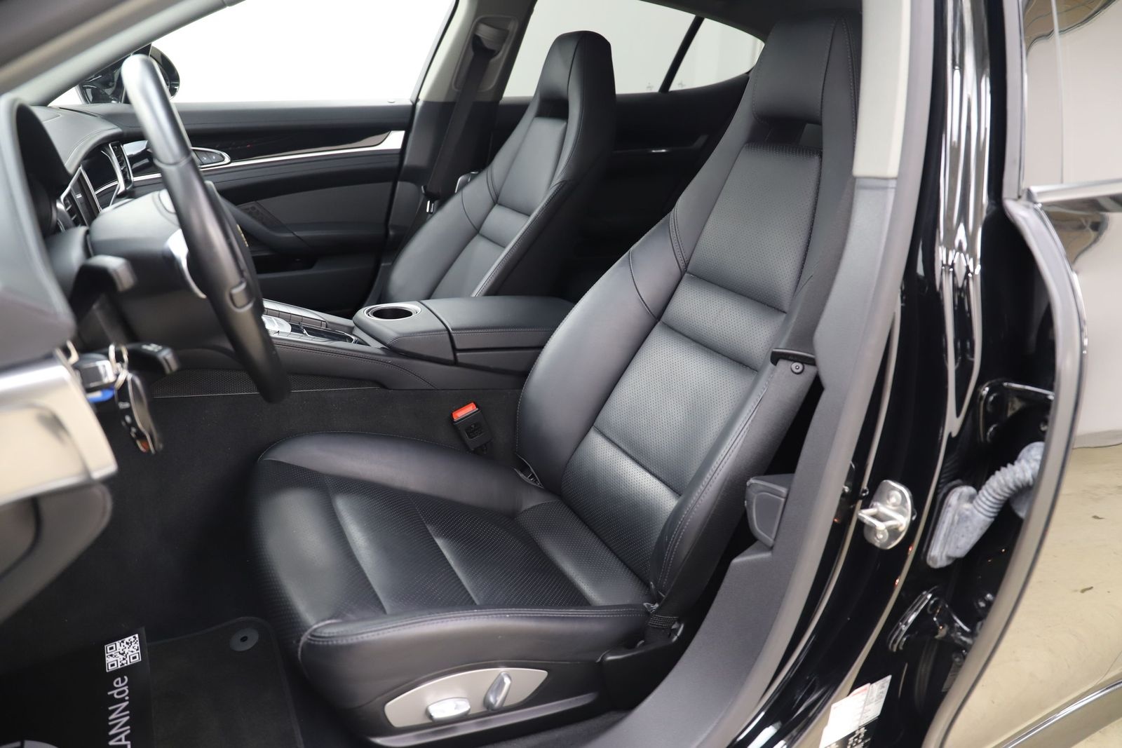 Porsche Panamera Diesel 3.0 300PS AHK SHZ Facelift foto 9