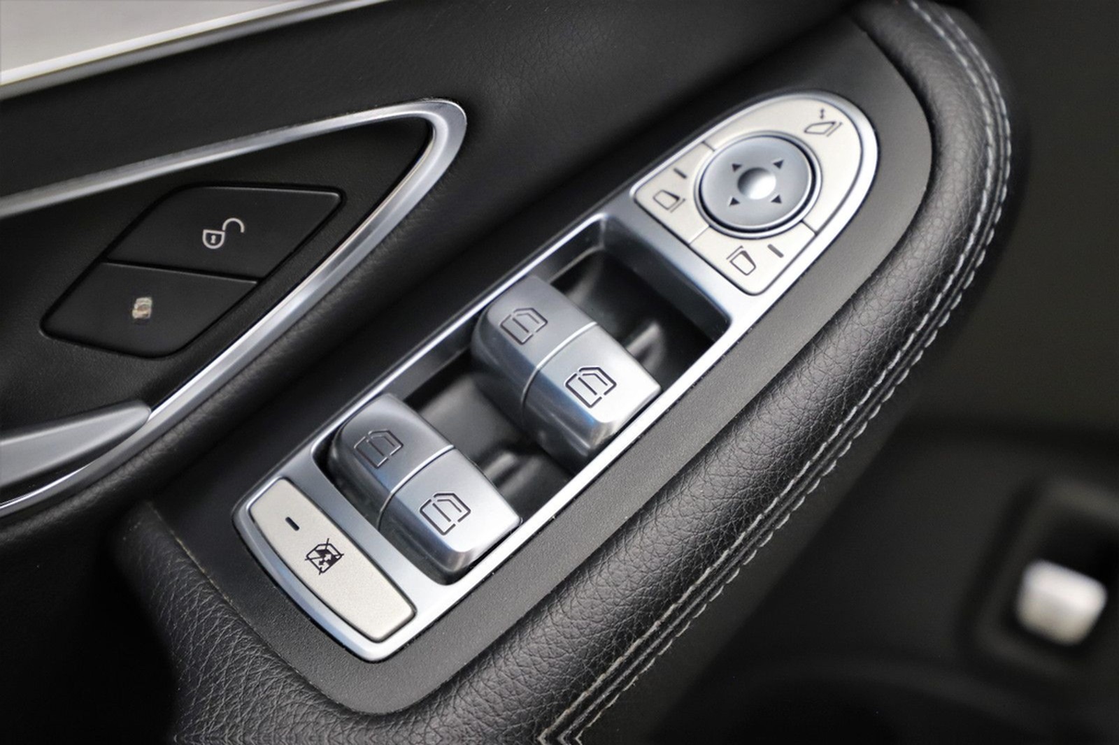 Mercedes-Benz C 200 CGI 184PS AMG Line HUD Memory ACC Leder foto 23