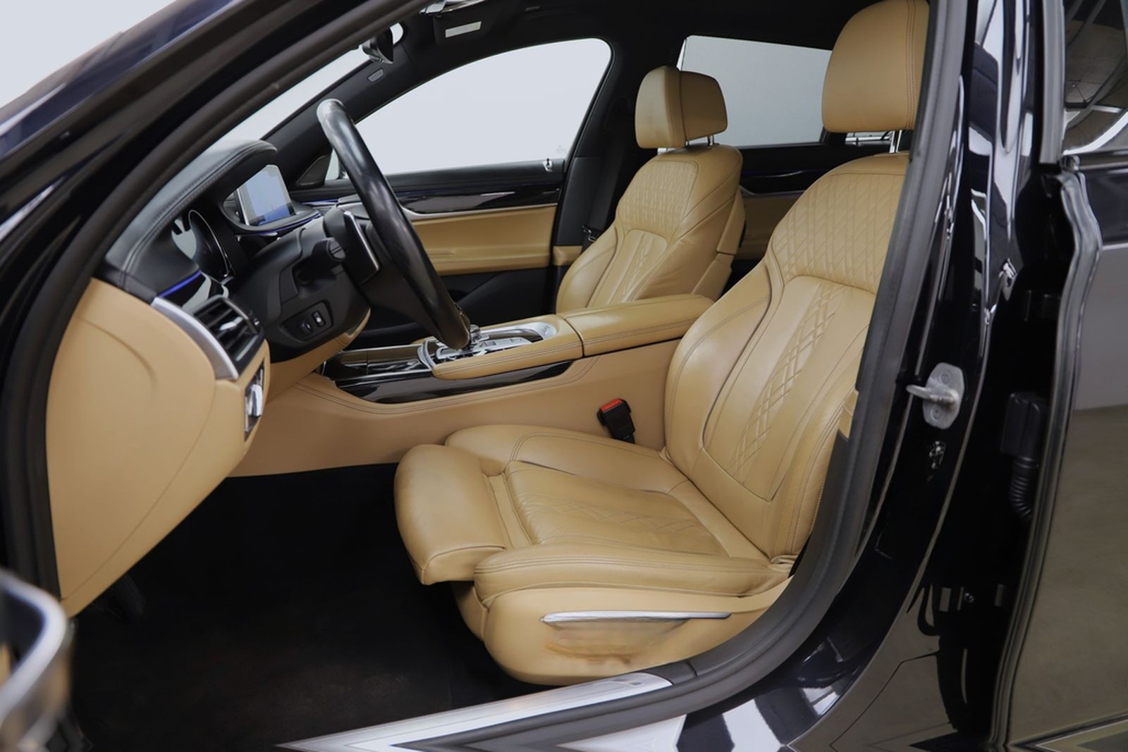 BMW 730d 265PS xDrive M-Paket HUD H&K Softclose foto 13