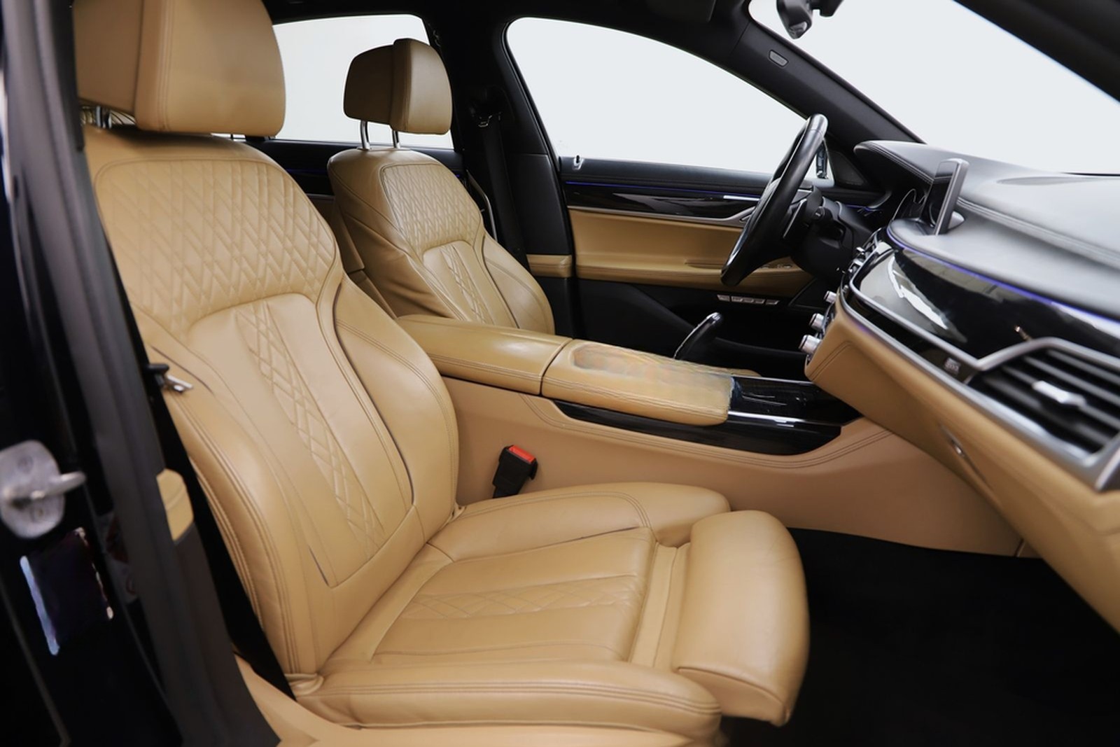 BMW 730d 265PS xDrive M-Paket HUD H&K Softclose foto 15