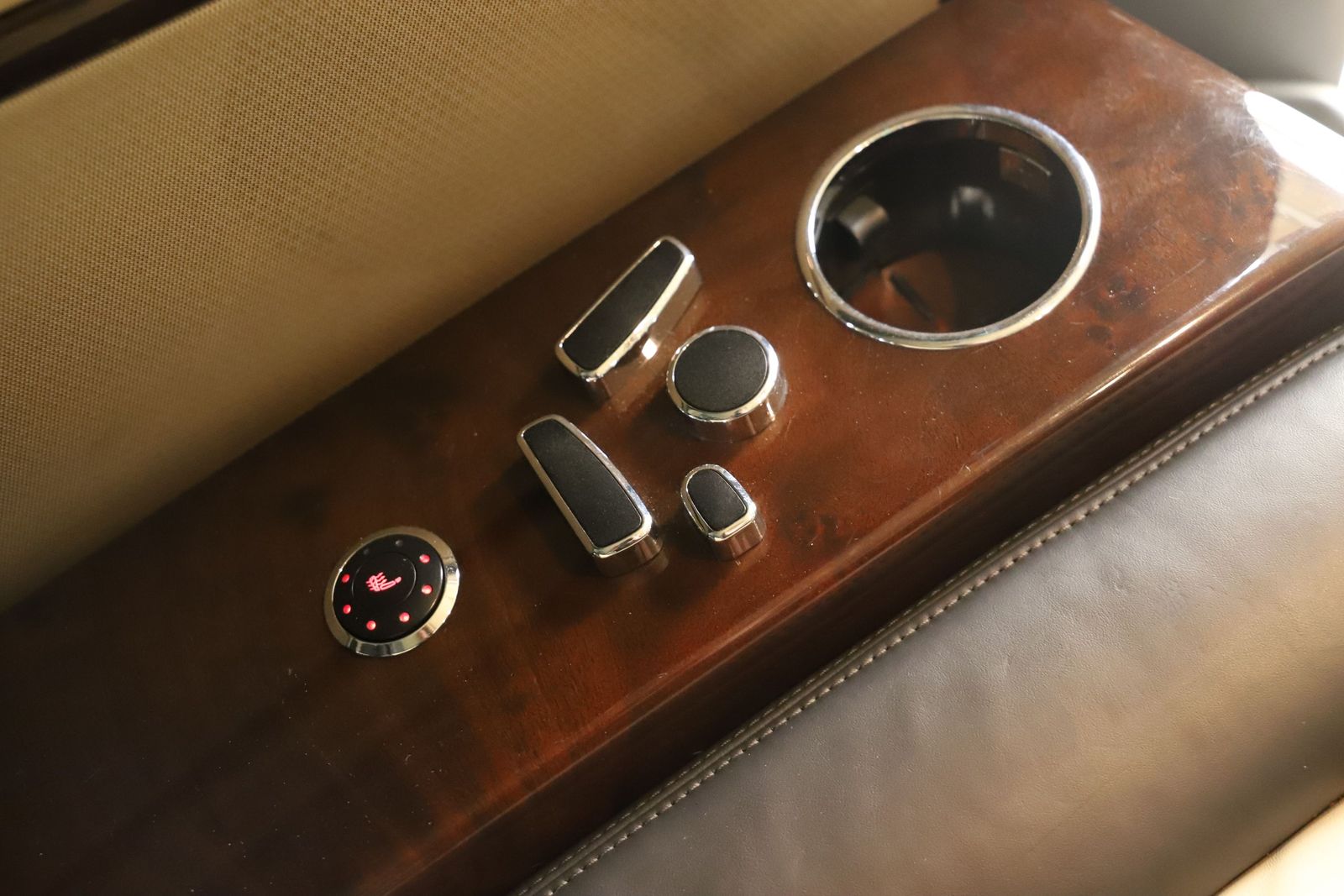 Volkswagen T5 Multivan 2.0TDI 179PS Highline 4Motion Busine foto 18