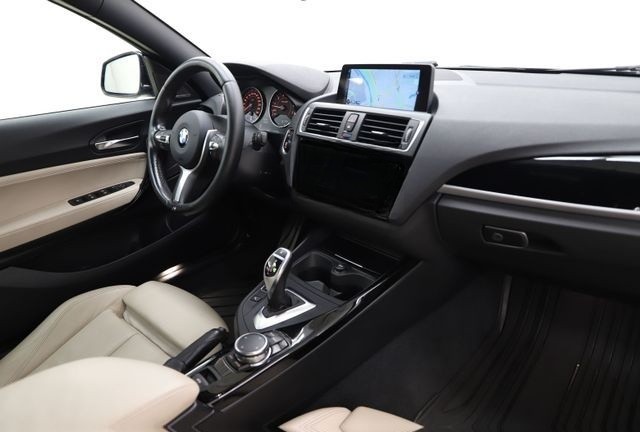 BMW M235i 3.0 326PS Cabrio Memory Navi H&K M-ESD foto 13