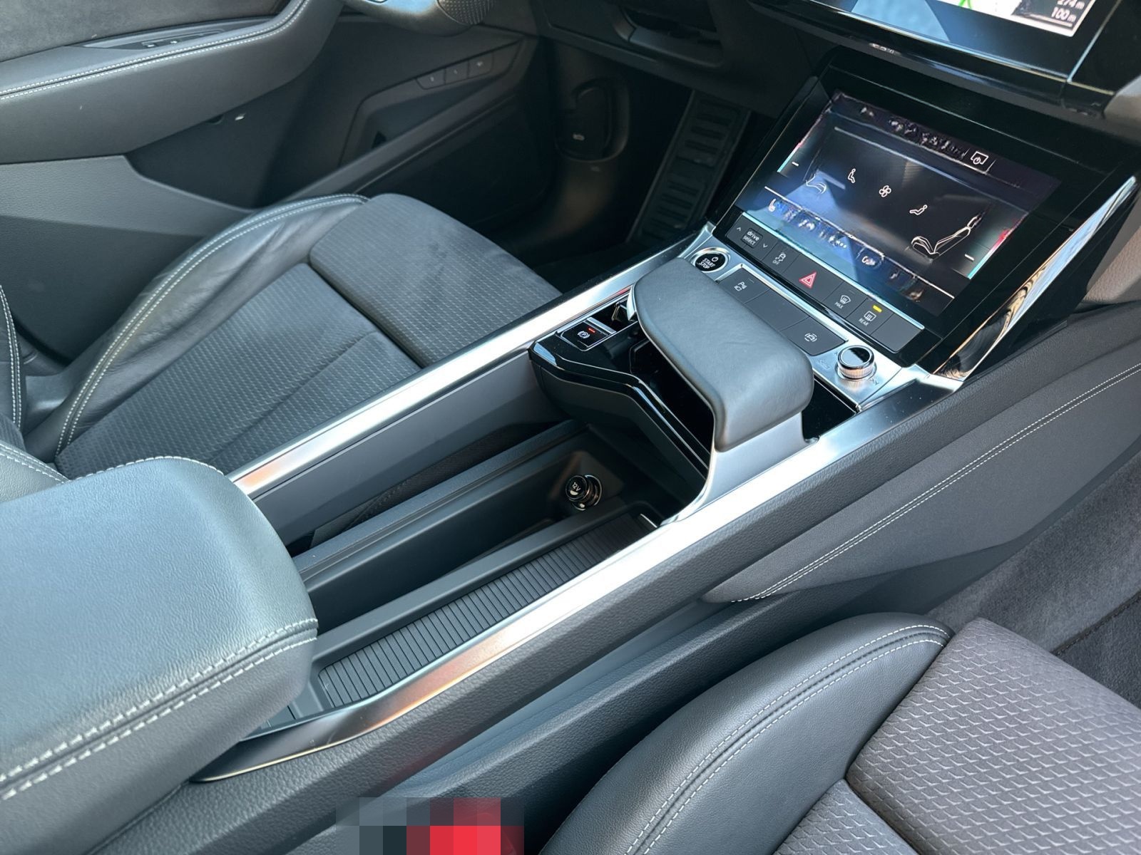 Audi Q8 Sportback e-tron advanced 50 qu S line/AHK/Ma foto 20