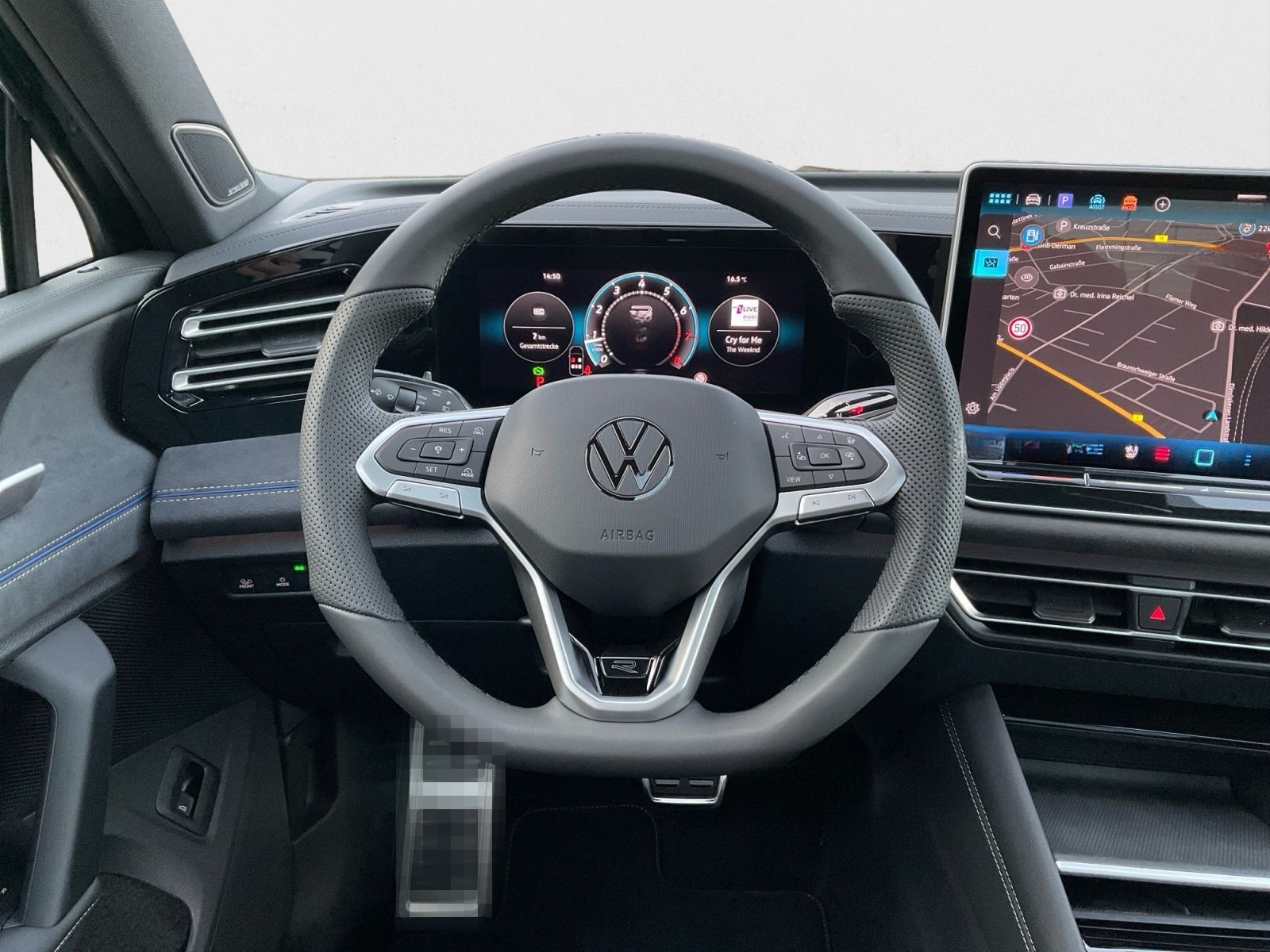 Volkswagen Tiguan R-Line 2.0 TSI DSG 4MOTION AHK 360° Pano foto 12