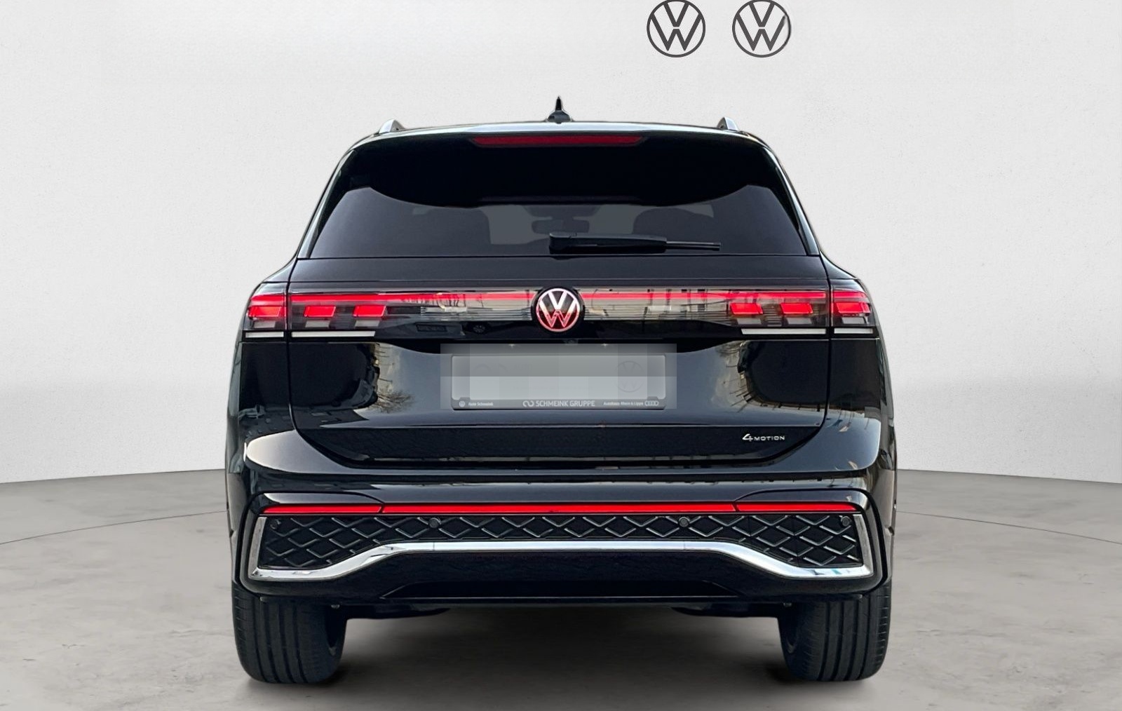 Volkswagen Tiguan R-Line 2.0 TSI DSG 4MOTION AHK 360° Pano foto 4