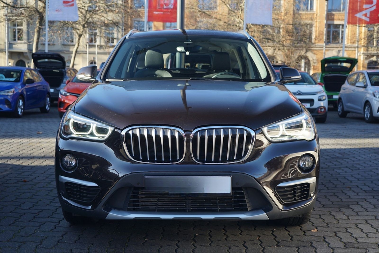 BMW X1 xDrive 20i Aut. LED Navi Tempomat Sitzheizung foto 3