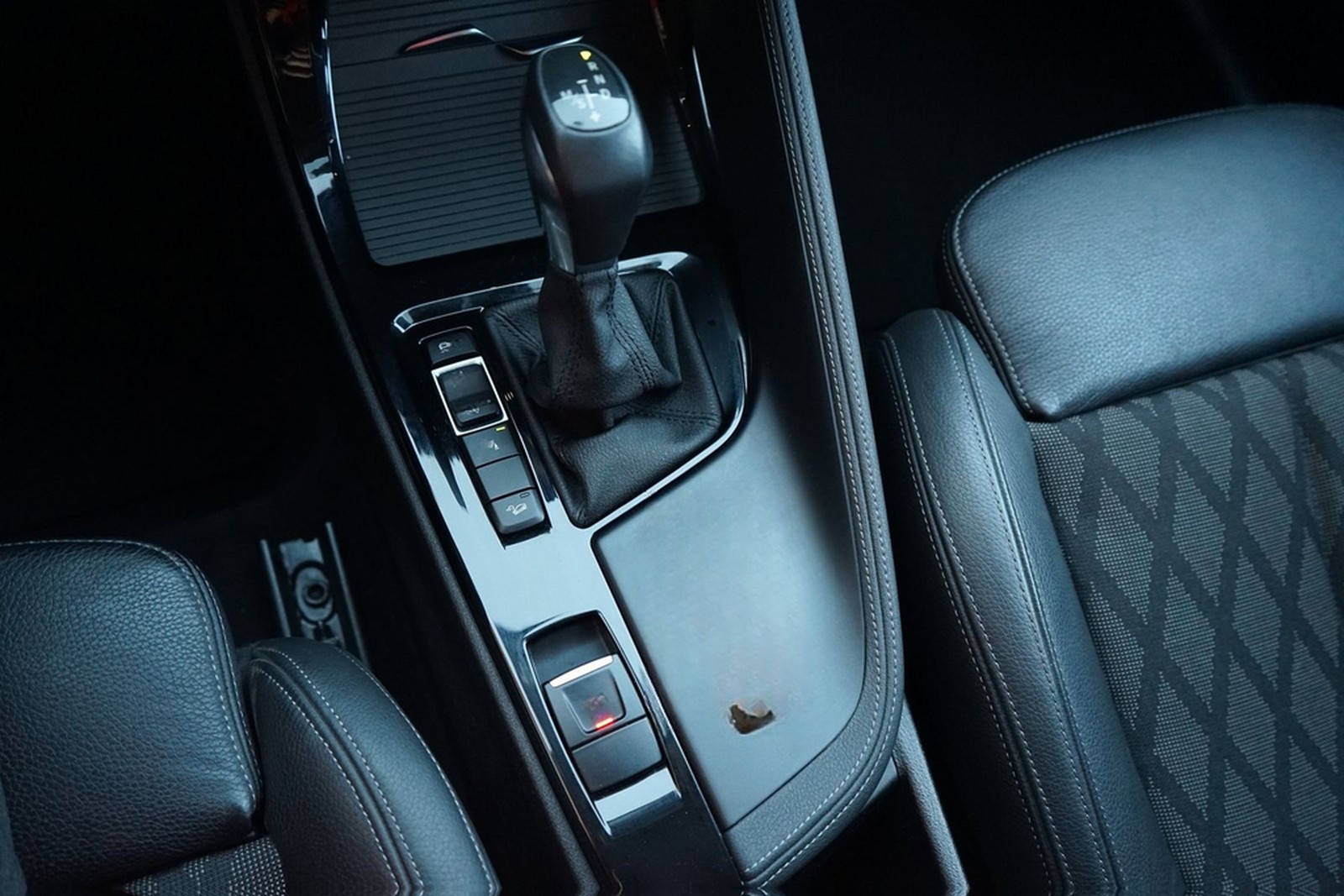 BMW X1 xDrive 20i Aut. LED Navi Tempomat Sitzheizung foto 30