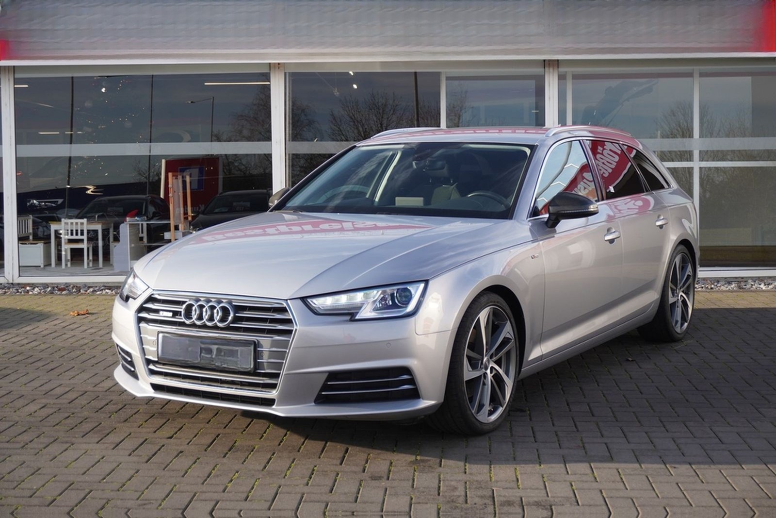 Audi A4 Avant TFSI sport S-Line S-Tronic PDC AHK foto 2