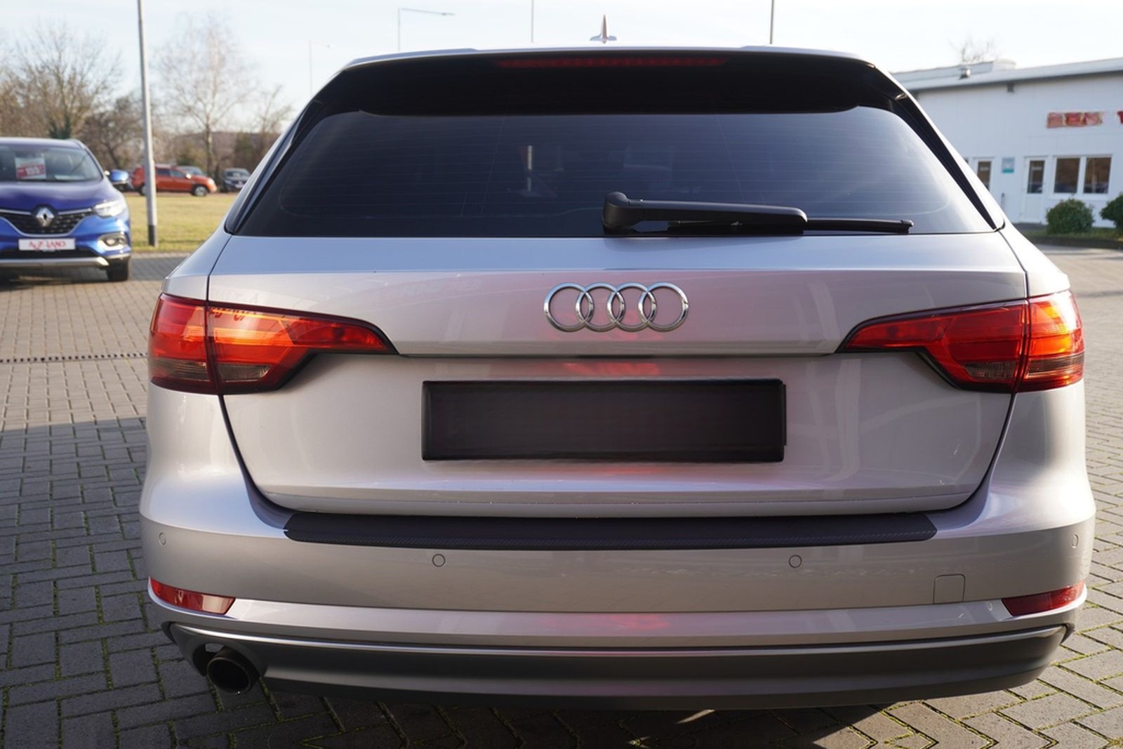 Audi A4 Avant TFSI sport S-Line S-Tronic PDC AHK foto 4