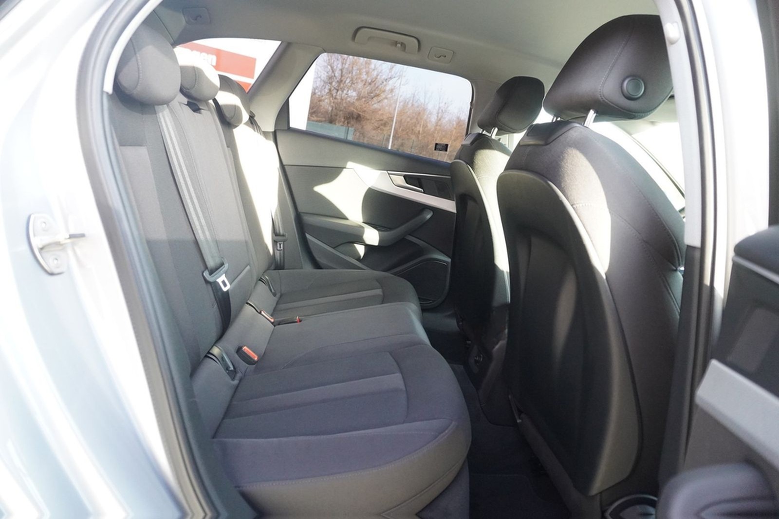 Audi A4 Avant TFSI sport S-Line S-Tronic PDC AHK foto 32