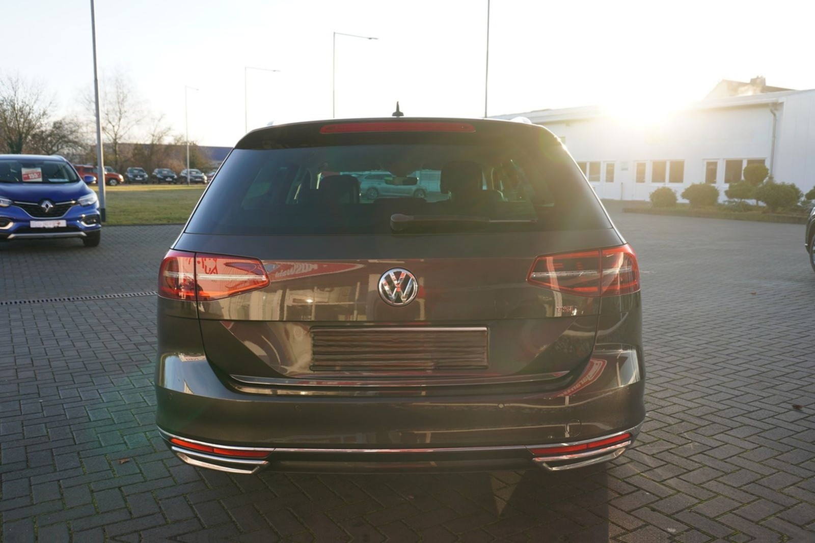 Volkswagen Passat Variant 1.4 TSI Highline LED Navi ACC 360 foto 4