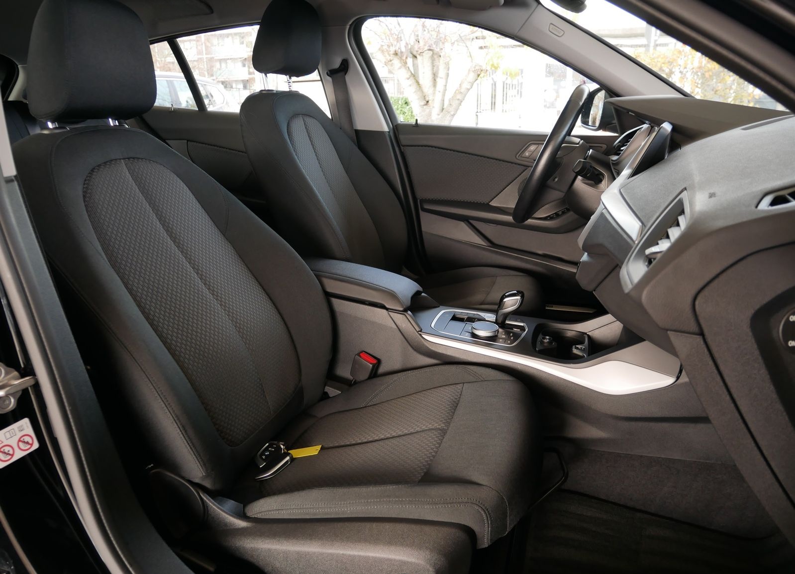 BMW 118d DAB LED NAVI SHZ Erstbesitz foto 16
