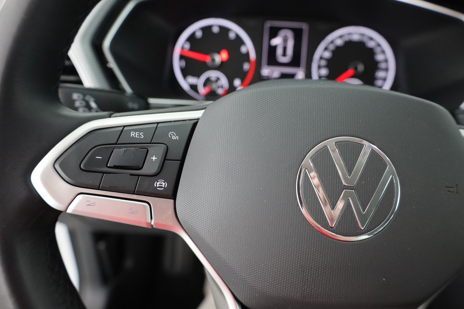 Volkswagen T-Cross 1.0 TSI LED Navi Sitzheizung App Connect foto 16