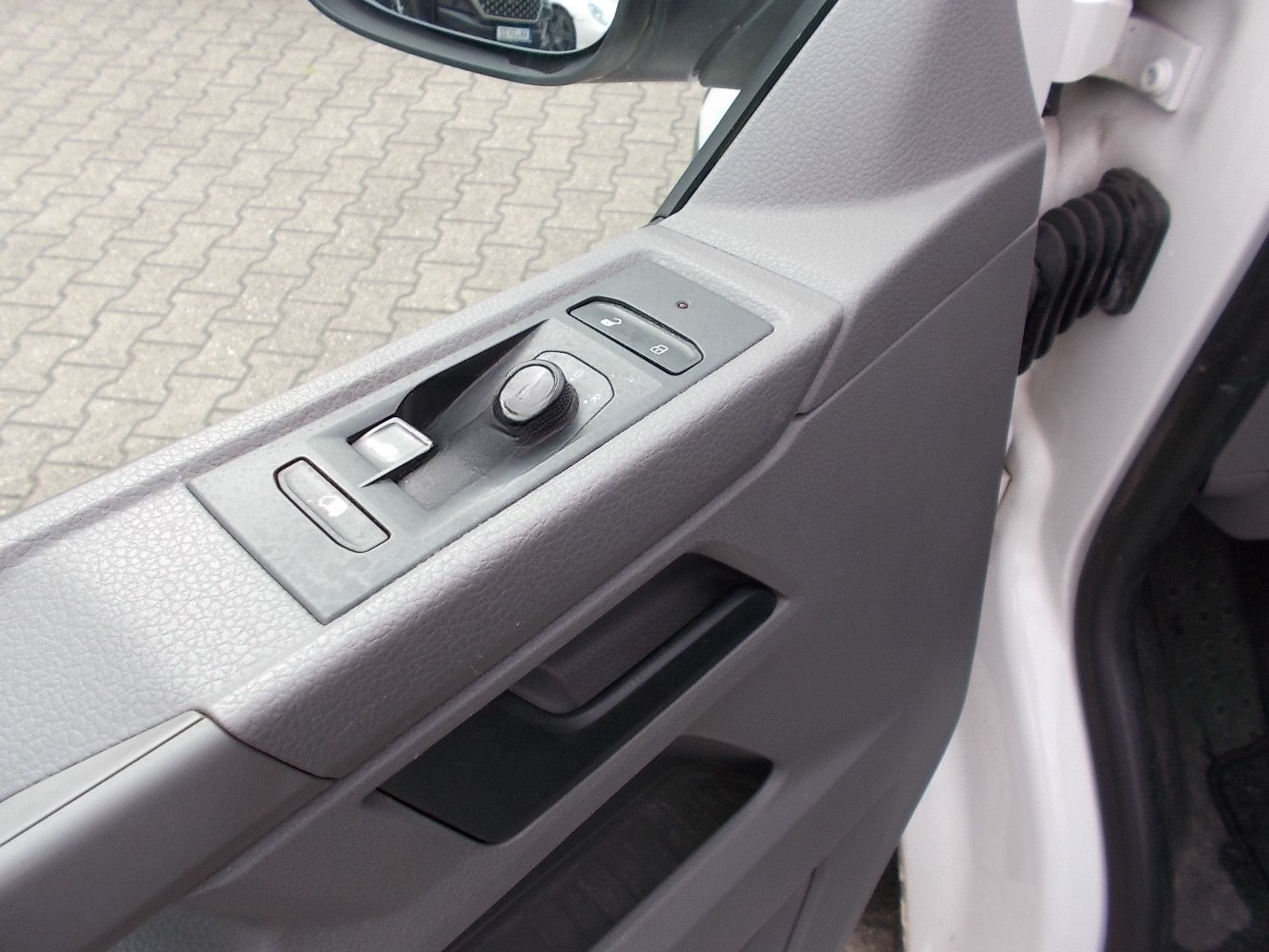 Volkswagen T6 Kasten Klima AHK Heckflügel Allwetter 3 Sitze foto 18