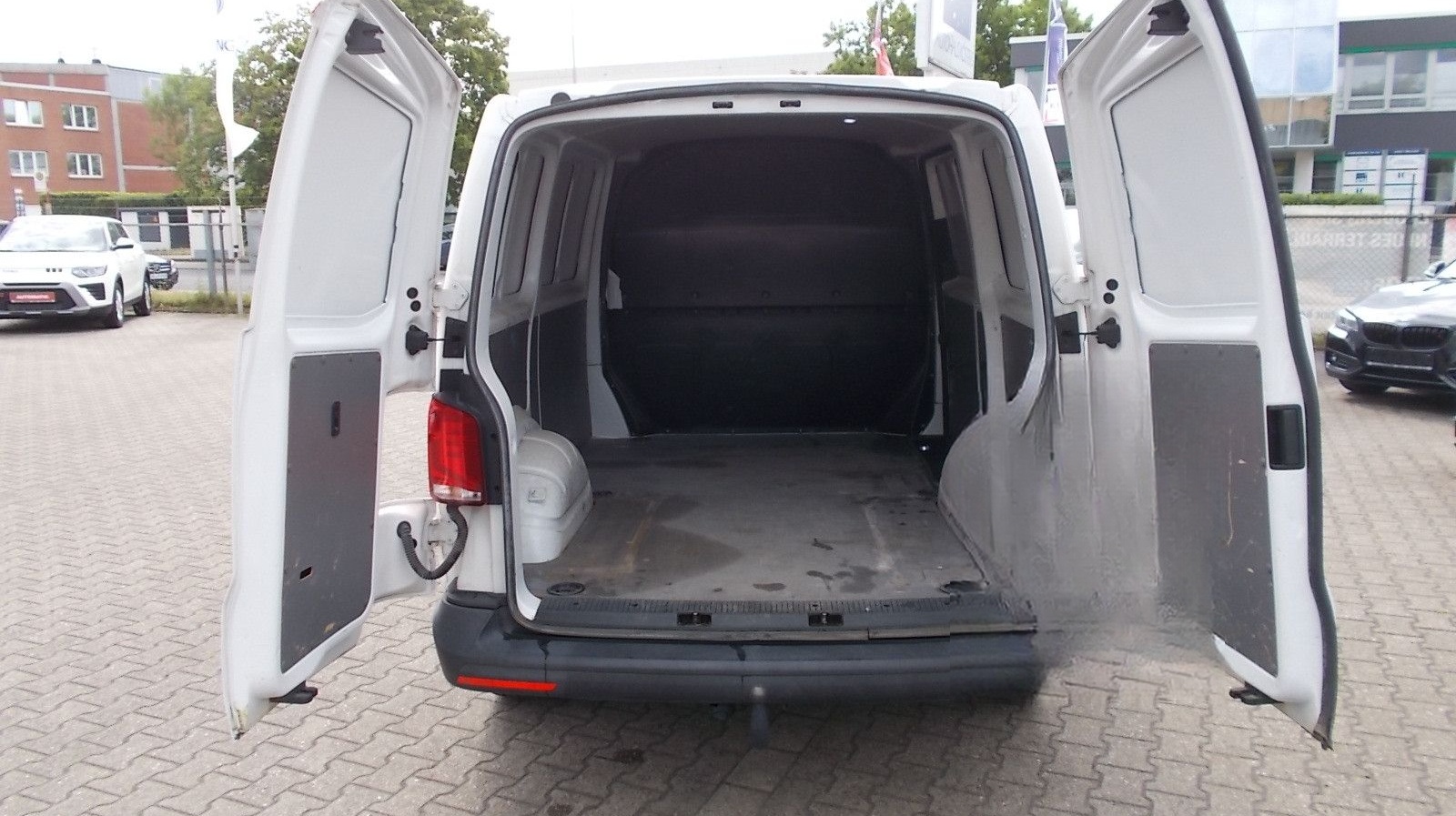 Volkswagen T6 Kasten Klima AHK Heckflügel Allwetter 3 Sitze foto 10