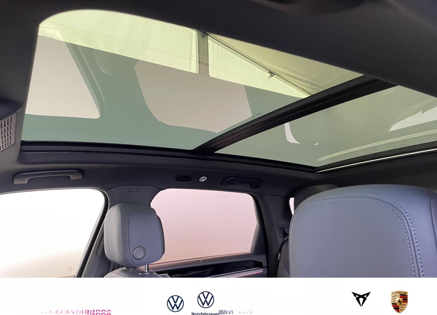 Volkswagen Touareg R-Line BlackStyle Luftfederung StandHZG  foto 18