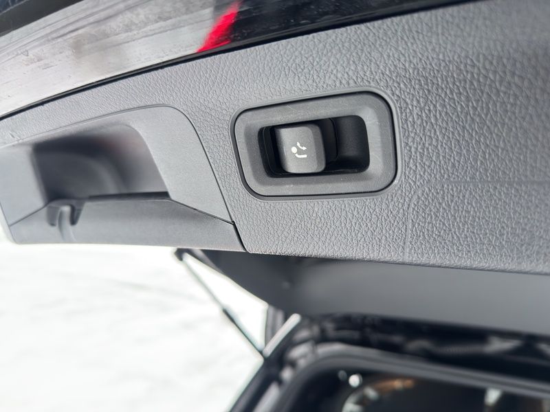 Mercedes-Benz A 45 AMG 4M+ NAVI 360 BURMESTER AMBIENTE LED foto 21