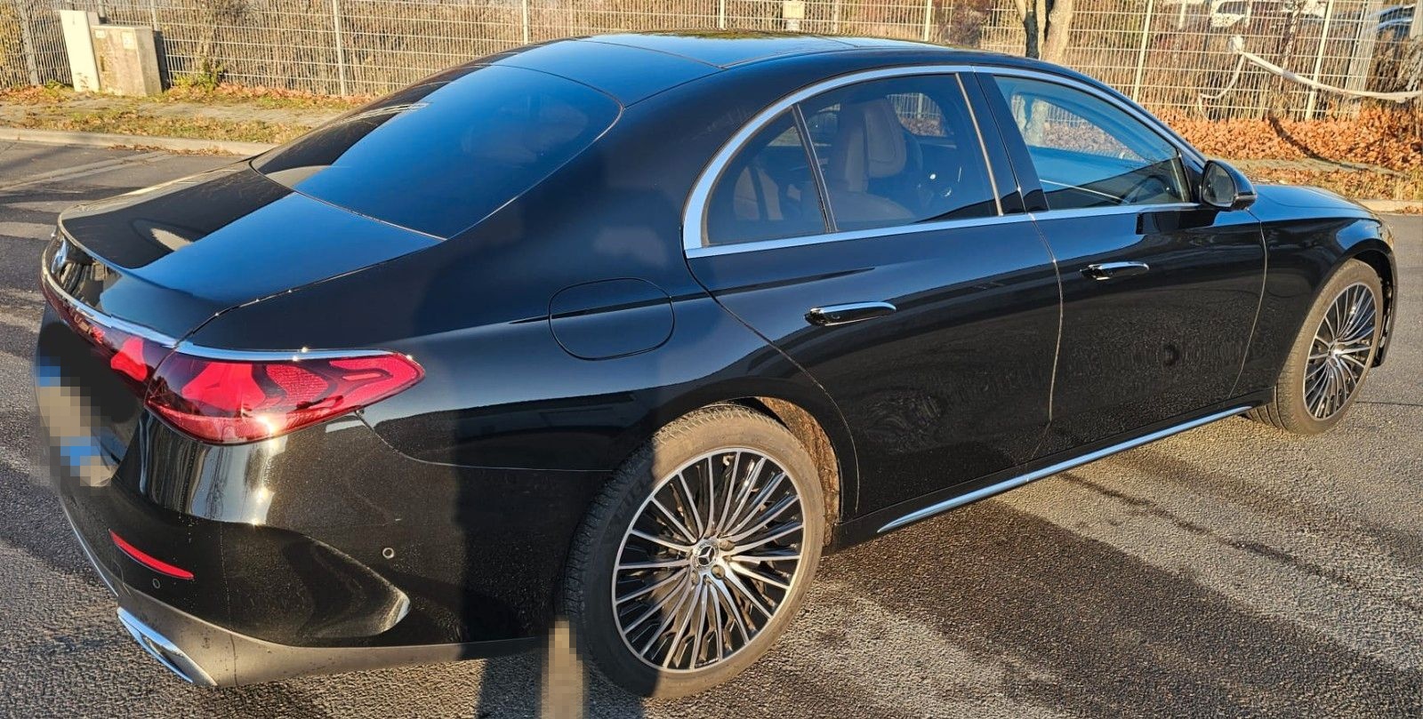 Mercedes-Benz E 300 de 4M AMG Line Premium Plus foto 3
