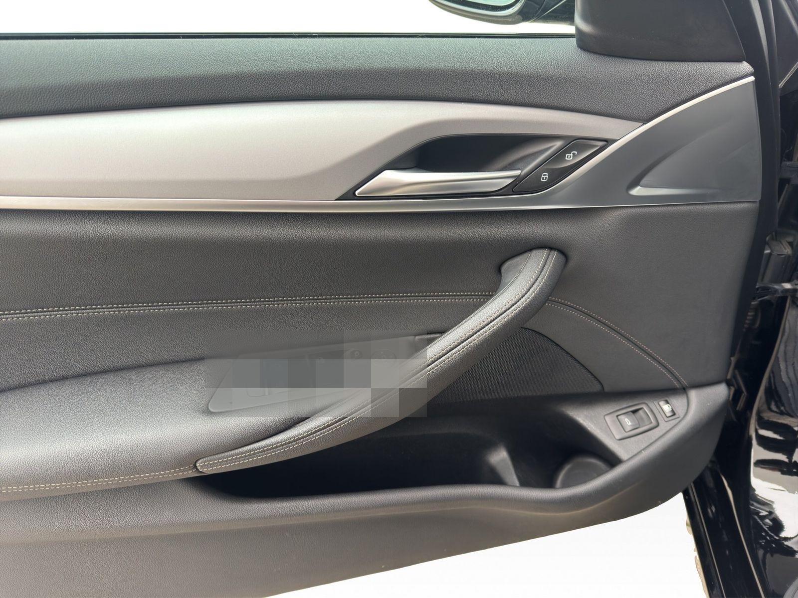 BMW 530e xDrive Tour. LED Navi HUD ParkAs BusinesPak foto 14