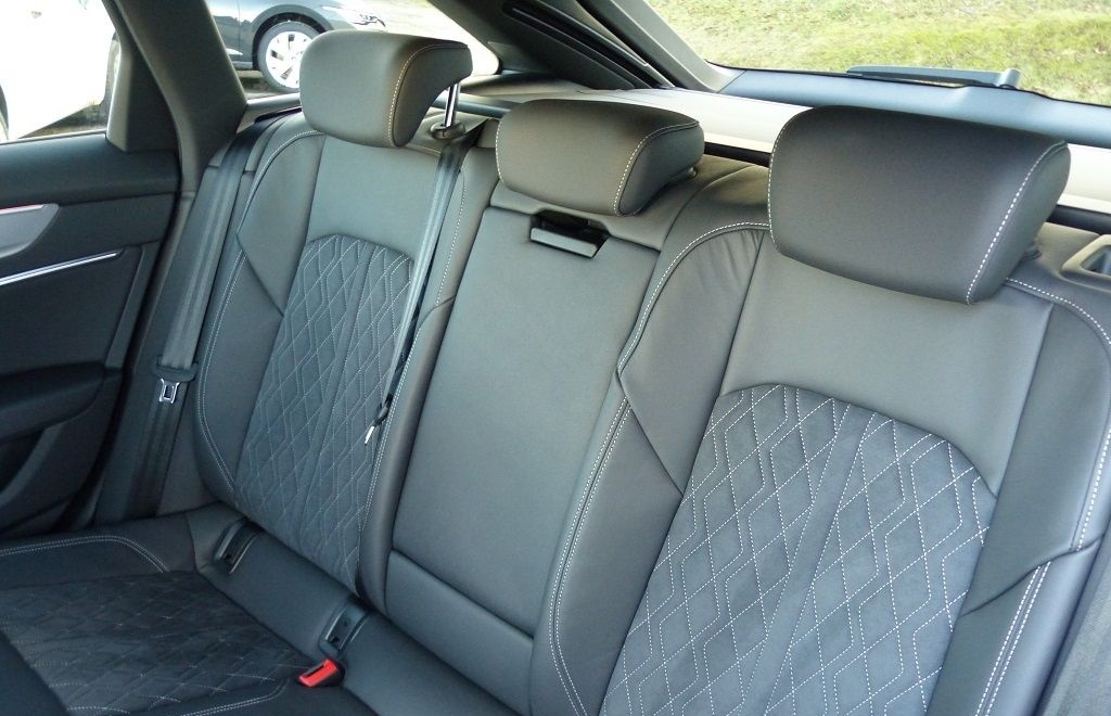 Audi S6 Avant V6 3.0 TDI quattro Tiptronic *LED*B&O* foto 23