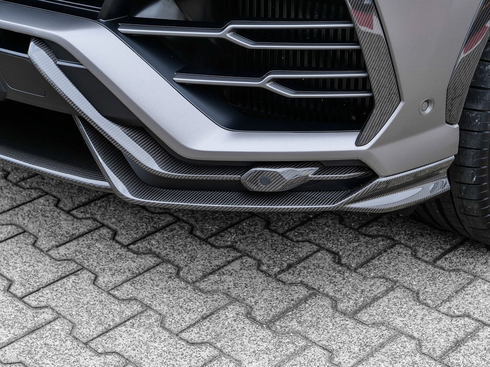 Lamborghini Urus Grigio Keres Matt, Full Exterior Carbon foto 13