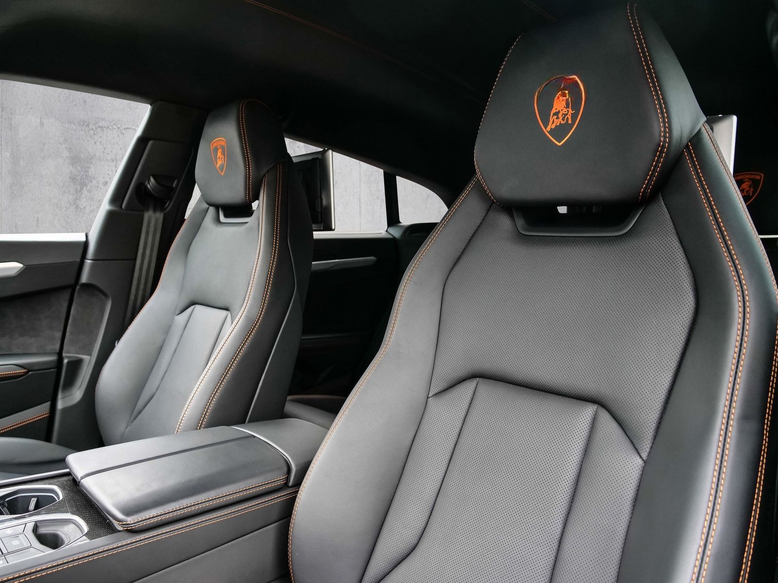 Lamborghini Urus Grigio Keres Matt, Full Exterior Carbon foto 15