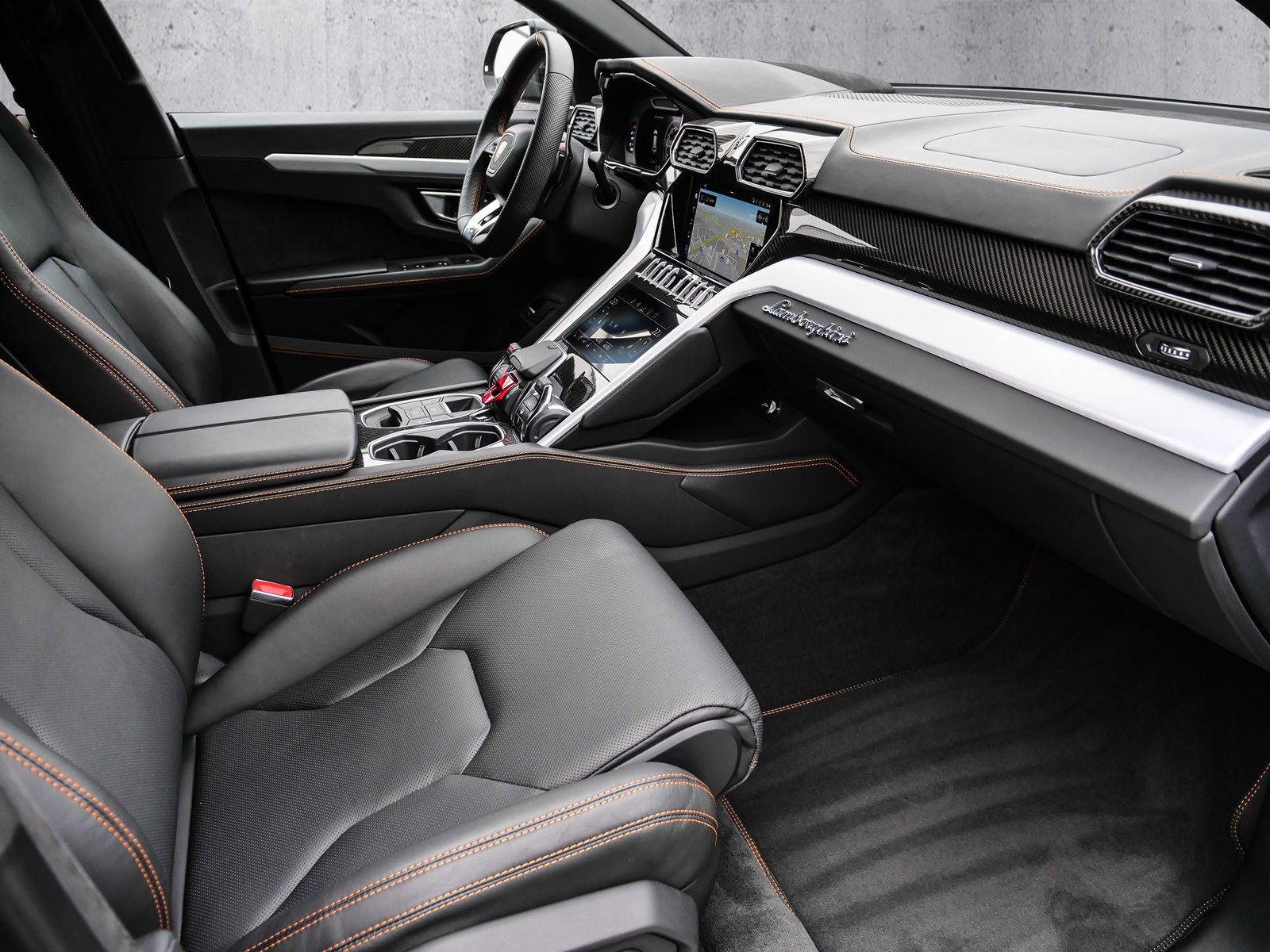 Lamborghini Urus Grigio Keres Matt, Full Exterior Carbon foto 24