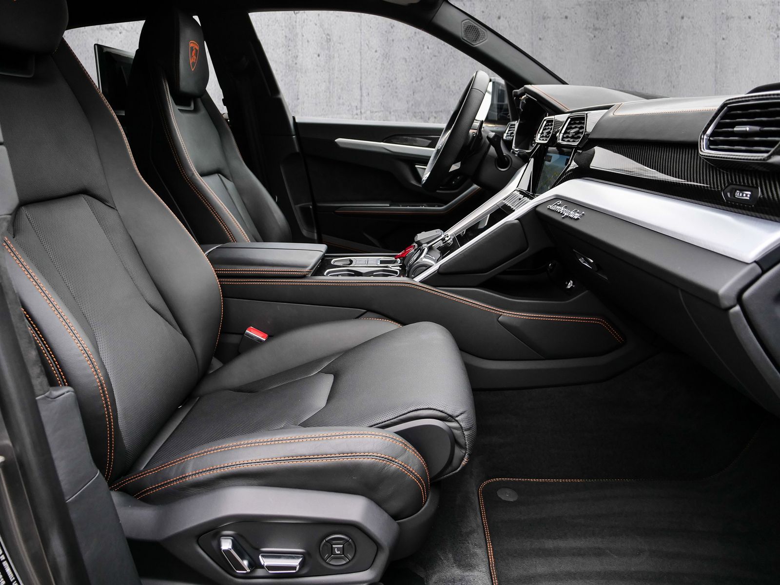 Lamborghini Urus Grigio Keres Matt, Full Exterior Carbon foto 6