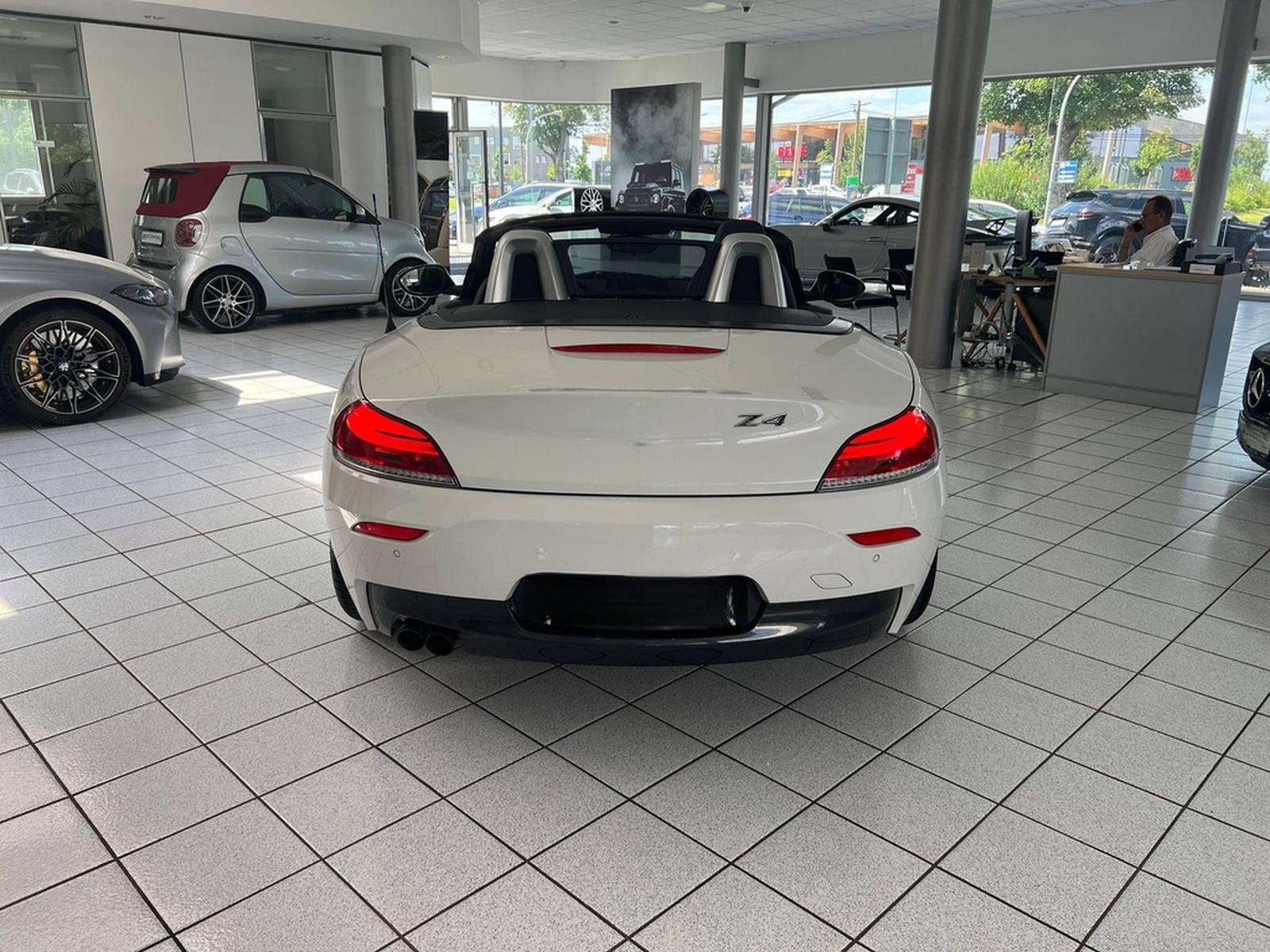 BMW Z4 sDrive20i M-Sport*Leder*Navi*Xenon* foto 5