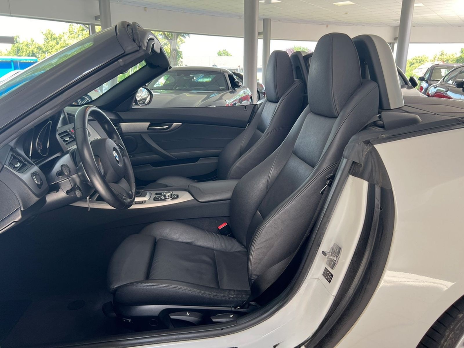 BMW Z4 sDrive20i M-Sport*Leder*Navi*Xenon* foto 9