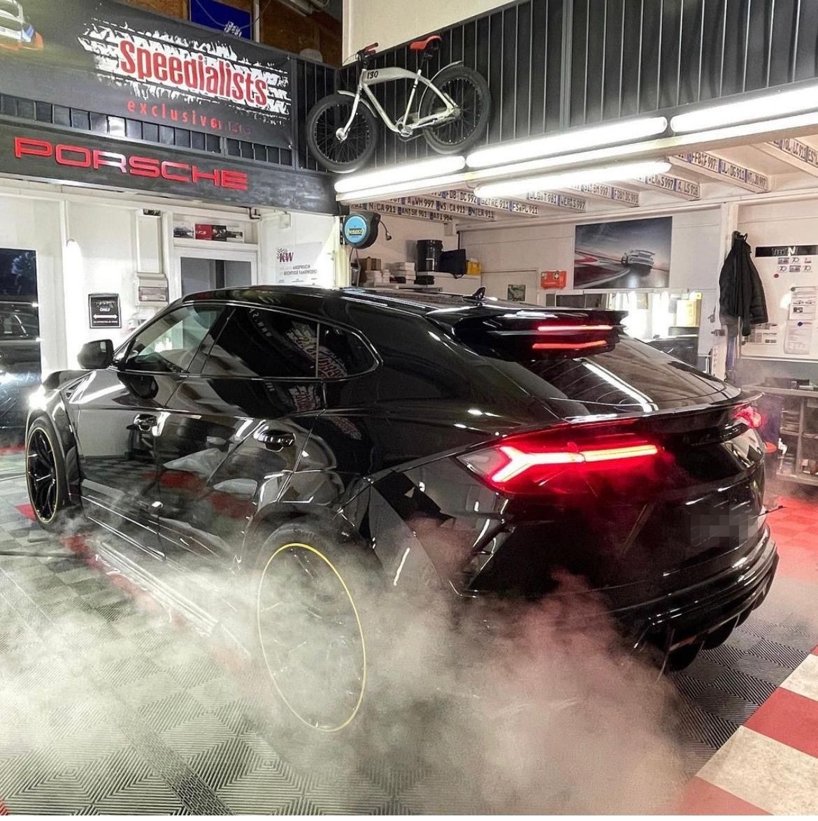 Lamborghini Urus 4.0 V8 NOVITEC foto 2