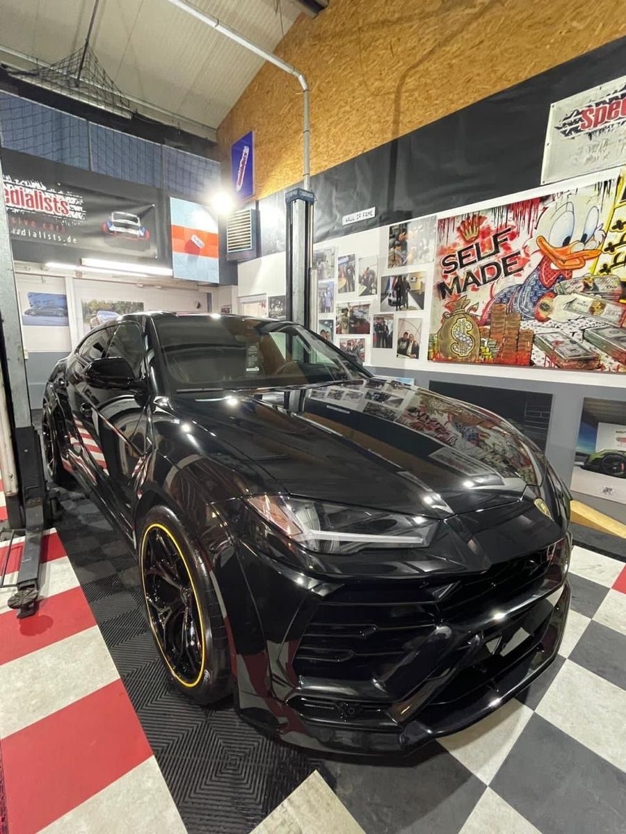 Lamborghini Urus 4.0 V8 NOVITEC foto 3